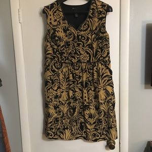 Print dress with pockets